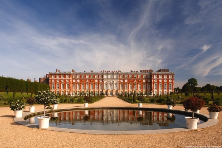 greatlittlebreaks-blog-hampton-court-palace-image.jpg