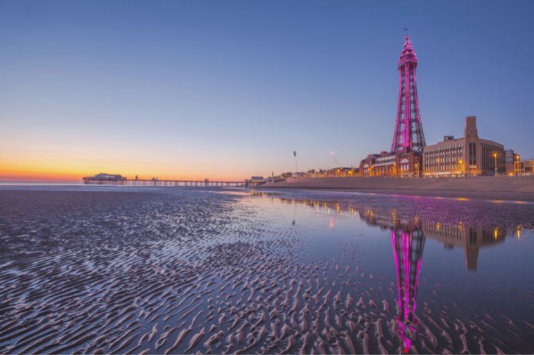 greatlittlebreaks-blog-landmarks-to-visit-in-the-uk-blackpool-tower