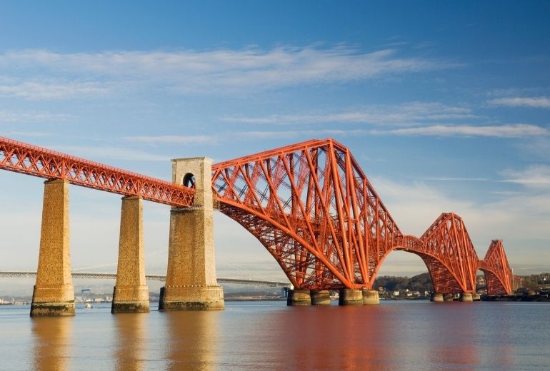 greatlittlebreaks-scotland-unesco-trail-forth-bridge.jpg